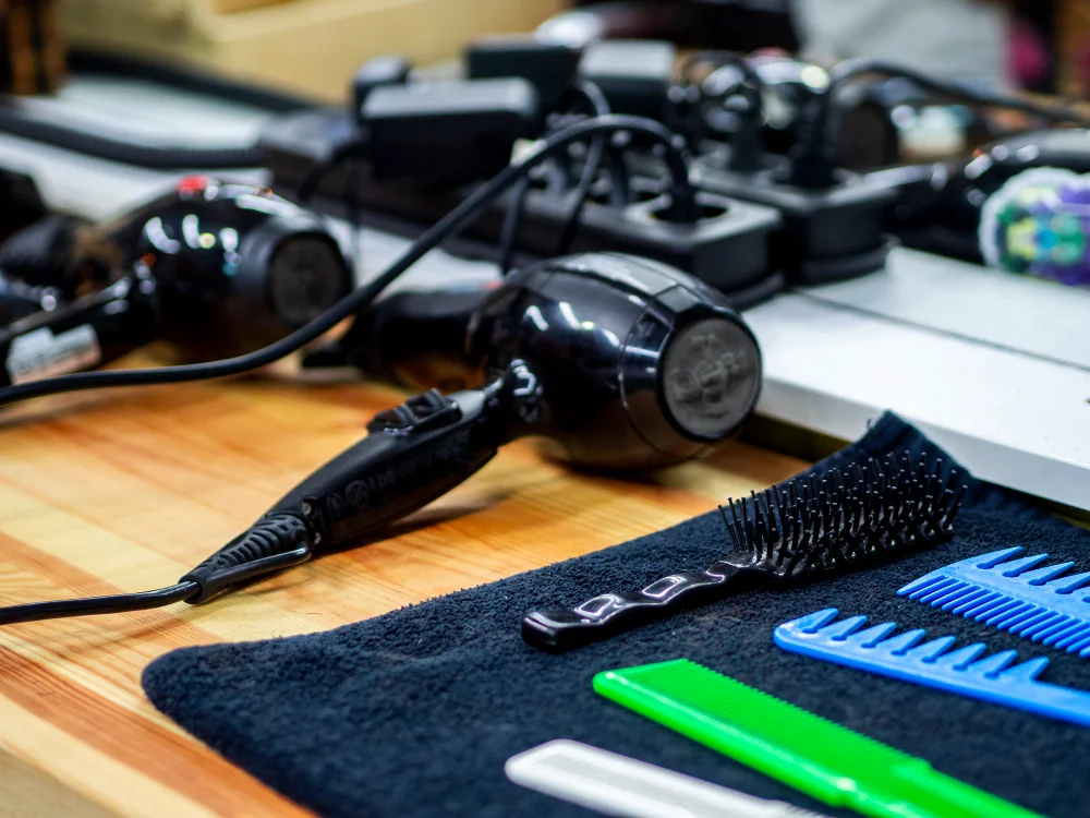 Kit peluquería y podología en Villa del Tratado