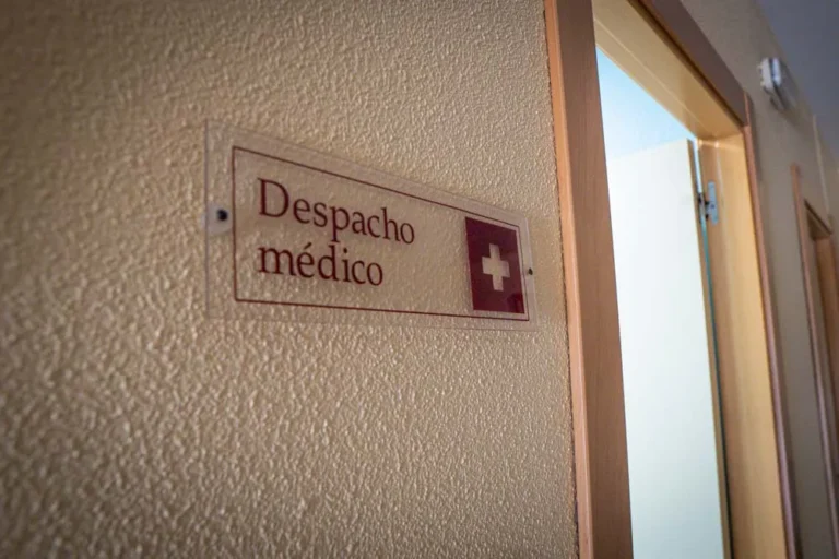Atención médica especializada en Villa del Tratado