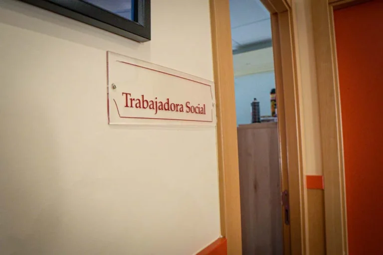 Despacho trabajadores sociales Villa del Tratado